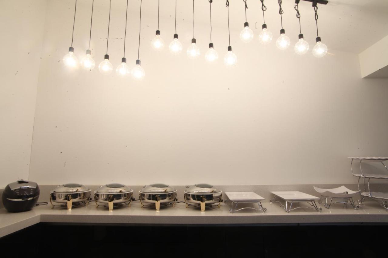 Merdi Hotel Suwon Dış mekan fotoğraf