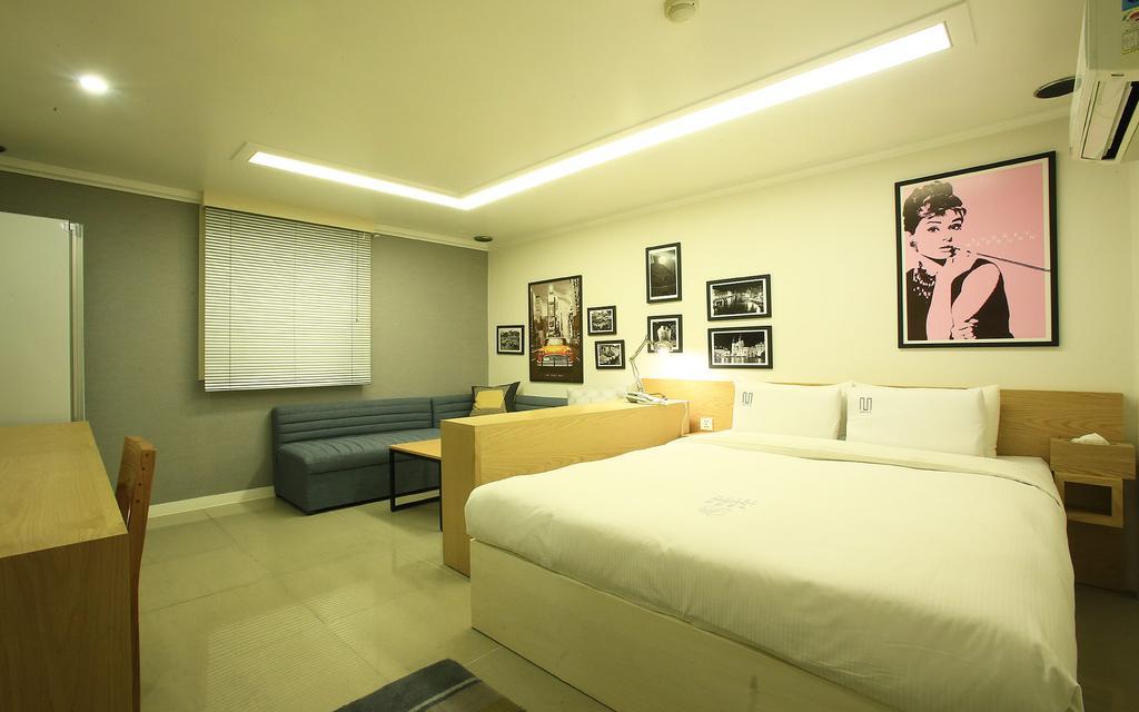 Merdi Hotel Suwon Dış mekan fotoğraf