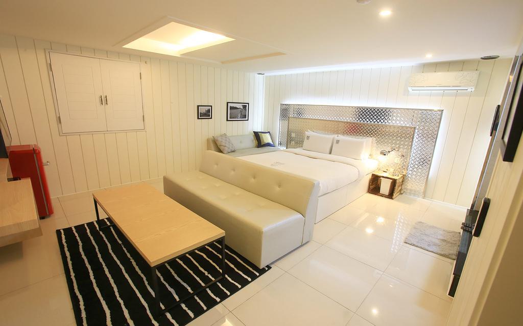 Merdi Hotel Suwon Dış mekan fotoğraf