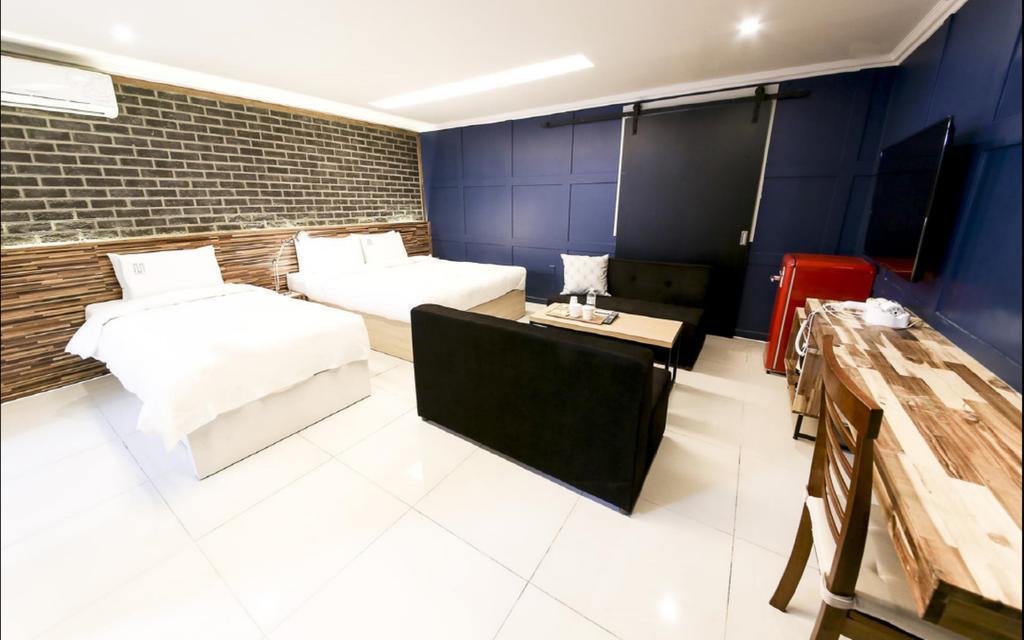 Merdi Hotel Suwon Dış mekan fotoğraf