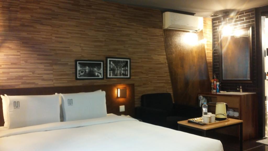 Merdi Hotel Suwon Dış mekan fotoğraf