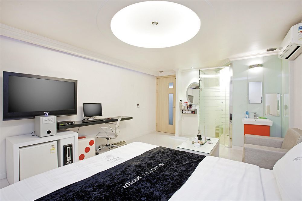 Merdi Hotel Suwon Dış mekan fotoğraf
