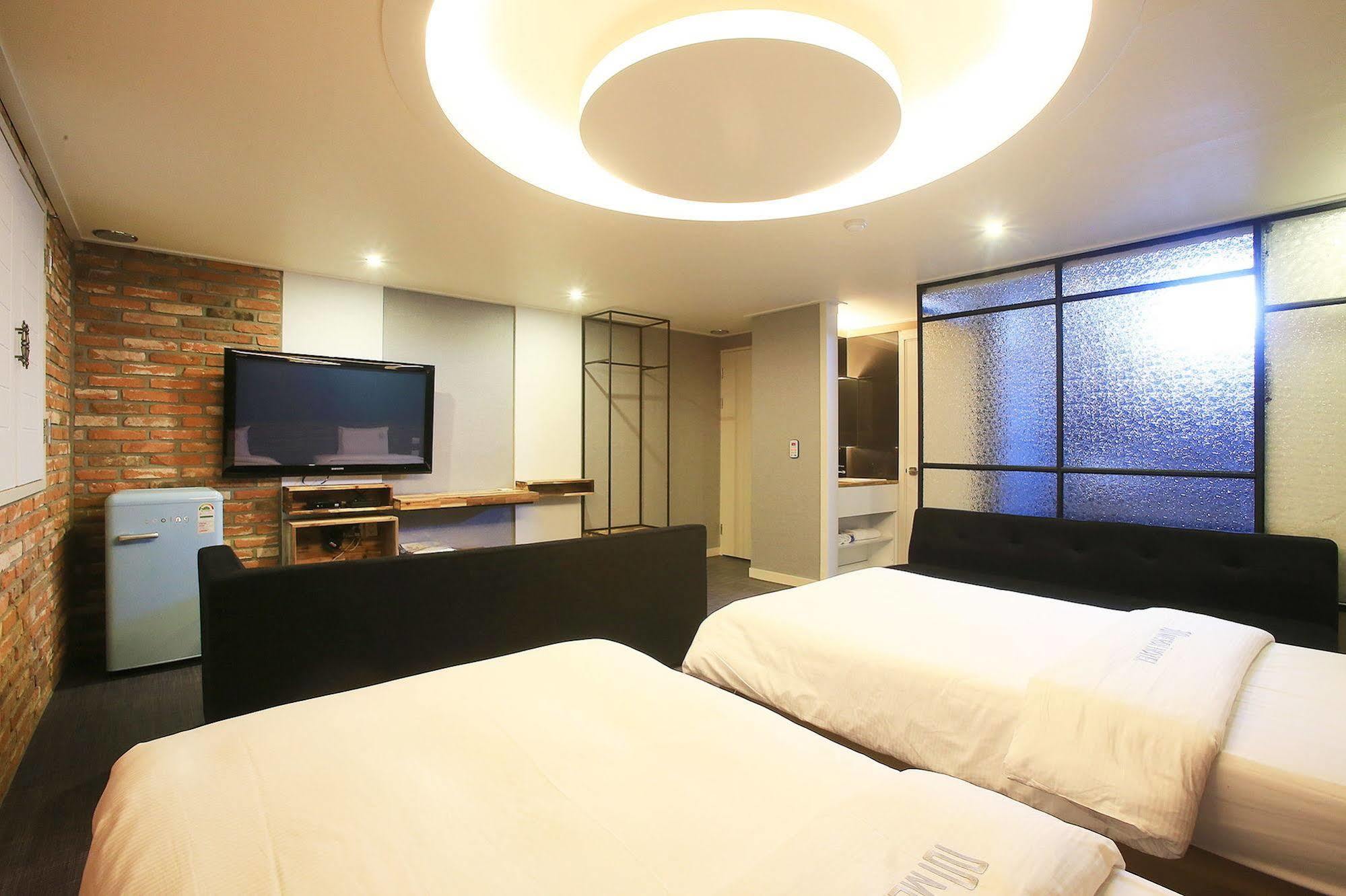 Merdi Hotel Suwon Dış mekan fotoğraf